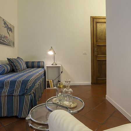 Gianicolo'S Hill Suite Apartment Roma Esterno foto