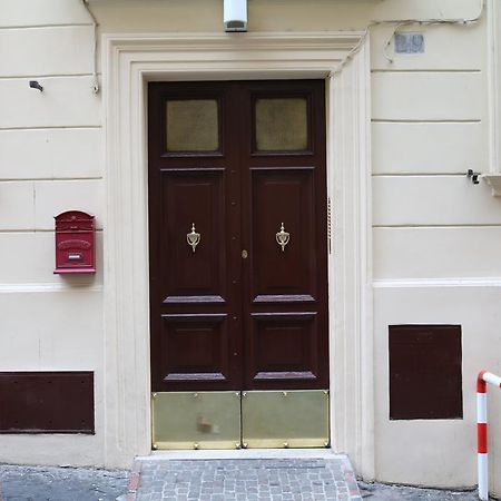 Gianicolo'S Hill Suite Apartment Roma Esterno foto